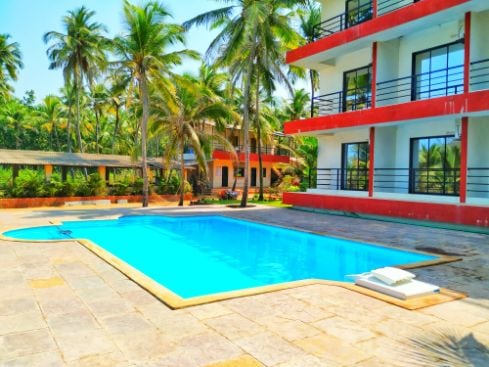 Blue Heaven Beach Resort_1